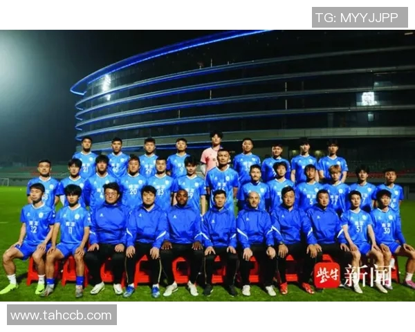 南京足球队挑战赛点评:团队协作展现出色默契与拼搏精神 南京足球队挑战赛点评:团队协作展现出色默契与拼搏精神