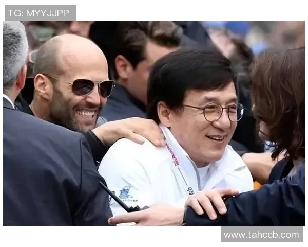 足球明星与成龙的缘分揭秘谁是他们的好友与崇拜者 足球明星与成龙的缘分揭秘谁是他们的好友与崇拜者