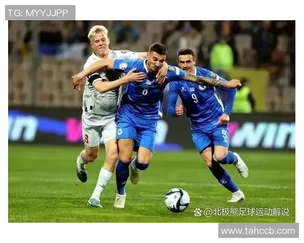 足球明星个人爆燃视频揭秘他们场外的真实生活与激情瞬间 足球明星个人爆燃视频揭秘他们场外的真实生活与激情瞬间