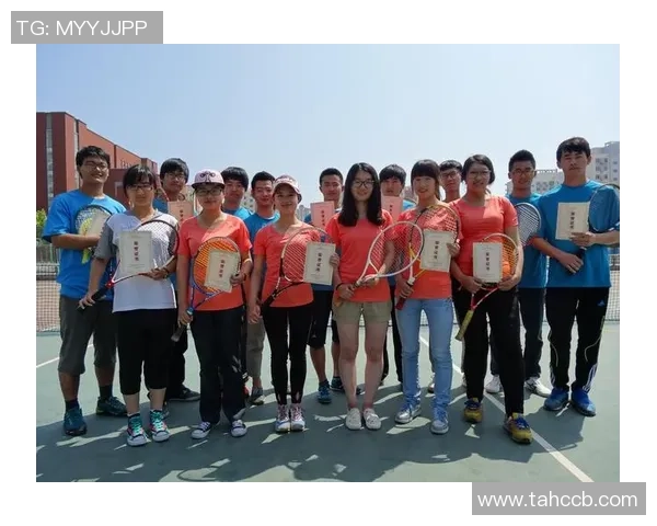 重庆网球队与广州网球队赛后复盘团队协作的精彩瞬间与经验分享