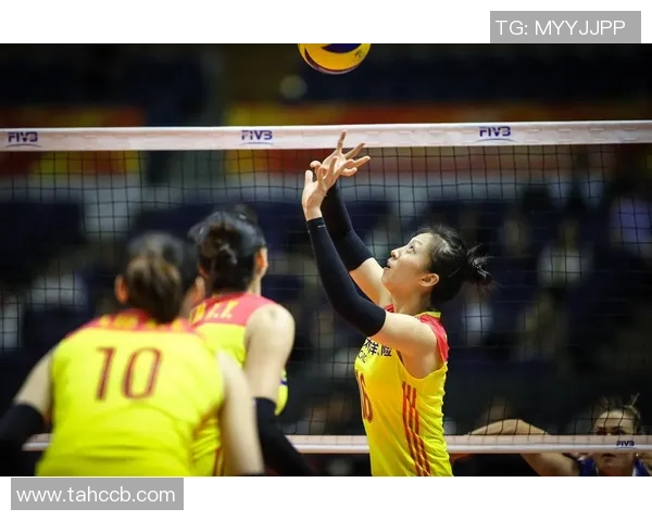 重庆排球队整体压制战术解析及其在排球热点中的影响